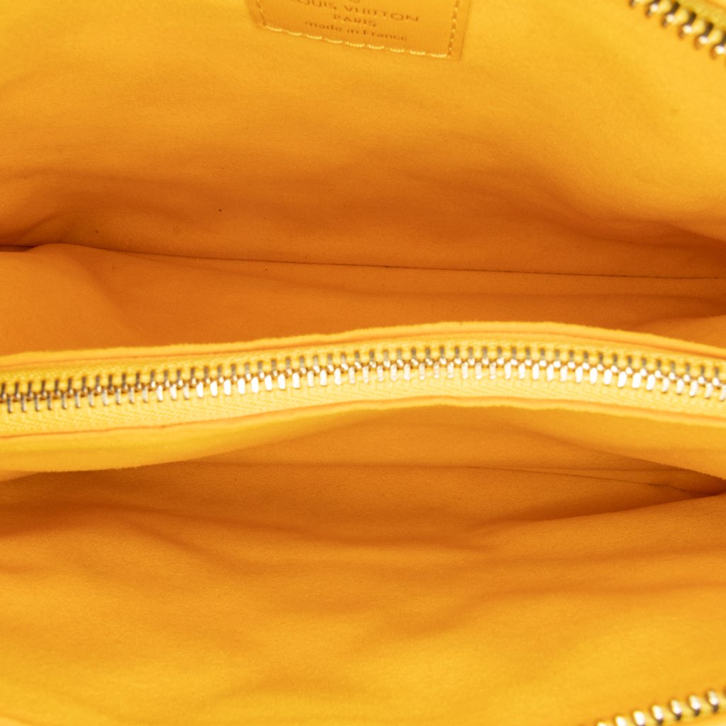 Louis Vuitton Monogram Coussin PM - 5