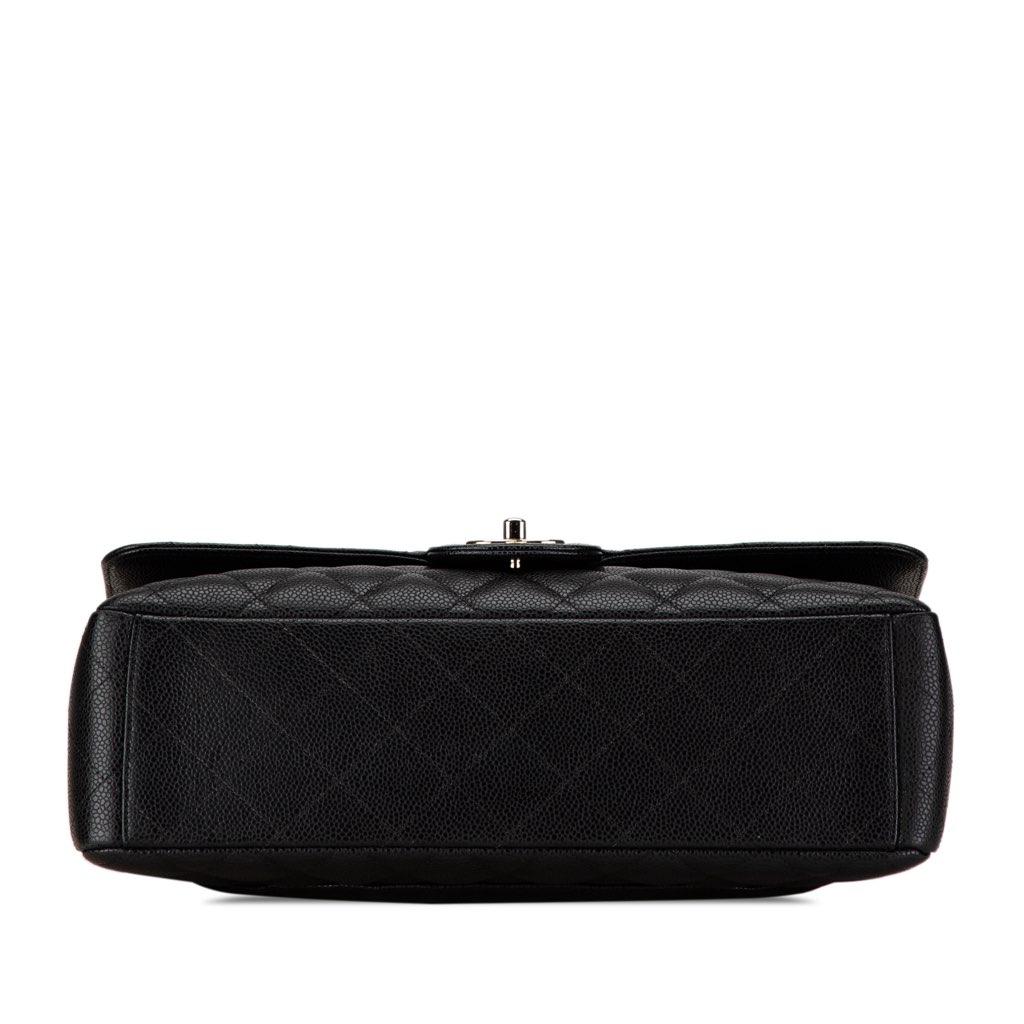Chanel Maxi Classic Caviar Double Flap - 4