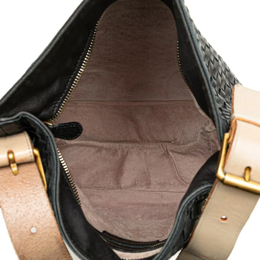 Bottega Veneta Nappa Intrecciato Marquise Flower Crossbody Black Leather Good - Model View