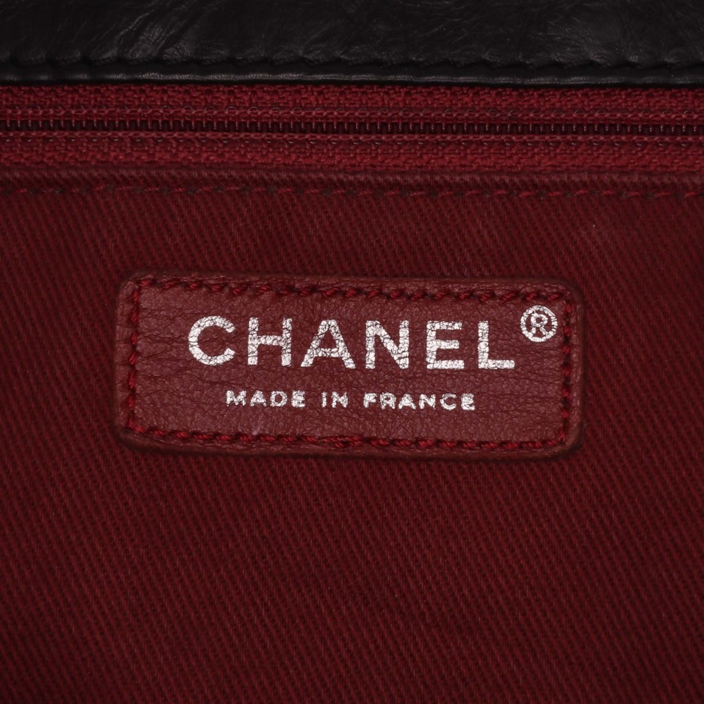 Chanel Distressed Calfskin Shopping In Moscow Tote - 5