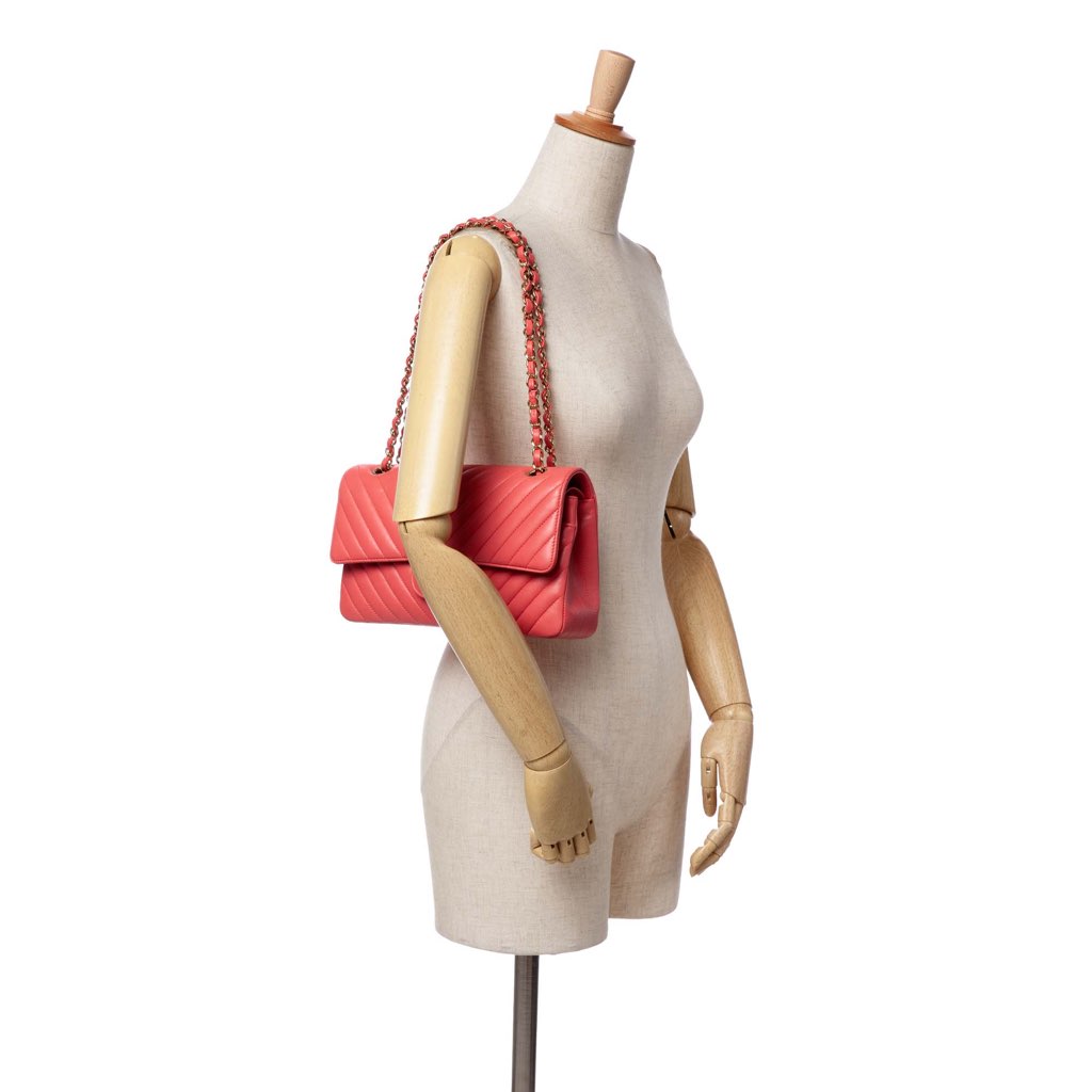 Chanel Medium Classic Chevron Lambskin Double Flap - Image 13