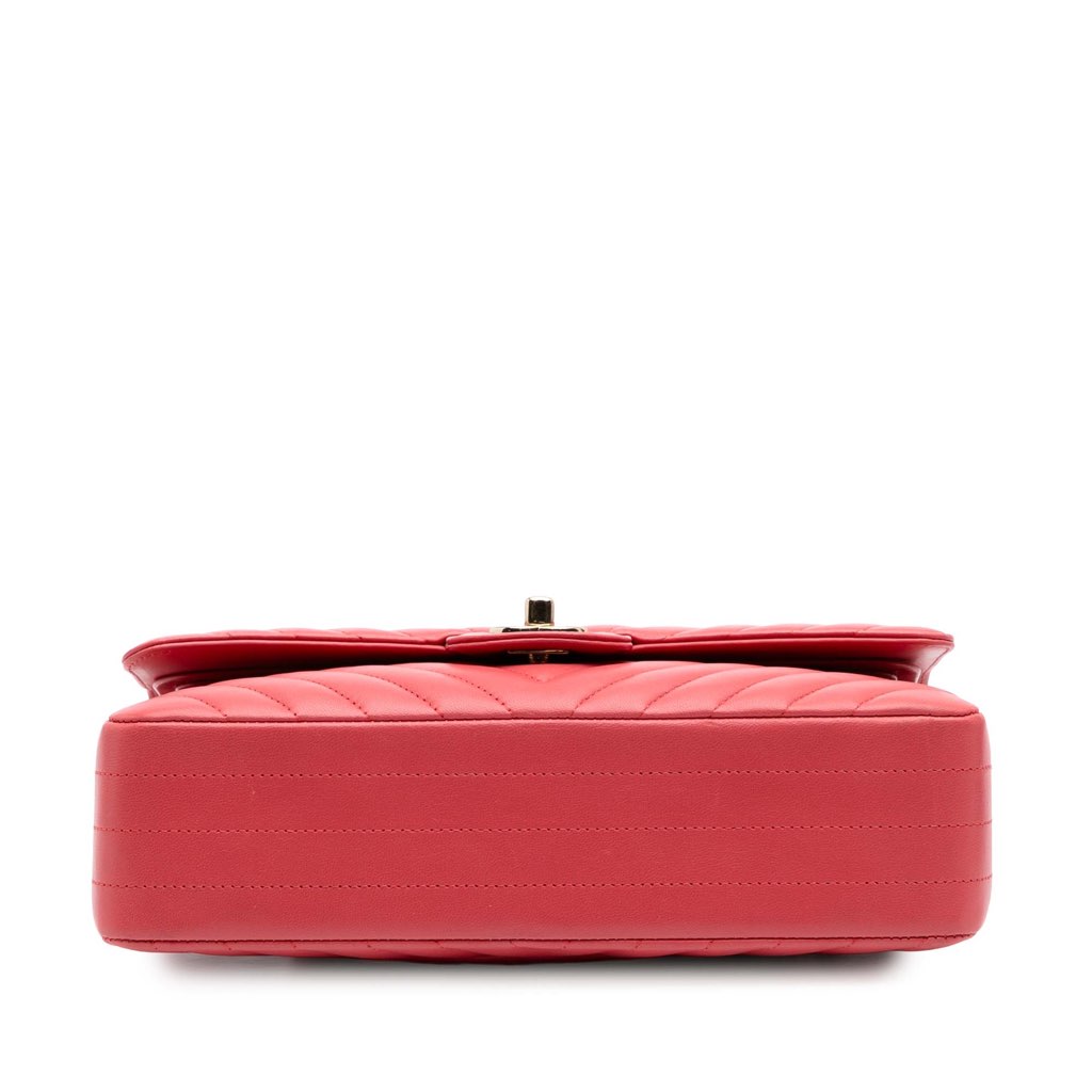 Chanel Medium Classic Chevron Lambskin Double Flap - Image 6