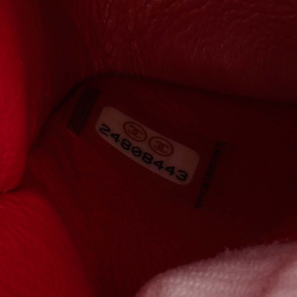 Chanel Medium Classic Chevron Lambskin Double Flap - Image 10