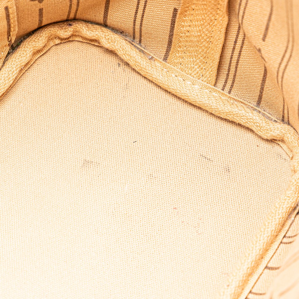 Louis Vuitton Monogram Neverfull PM - Image 10