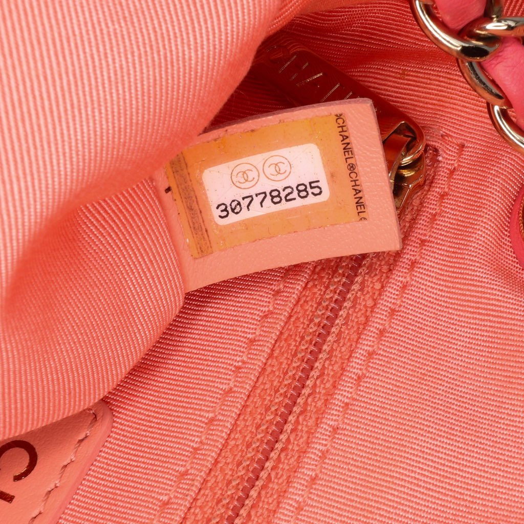 Chanel Lambskin Giant Crystal CC Camera Bag - Detail 1