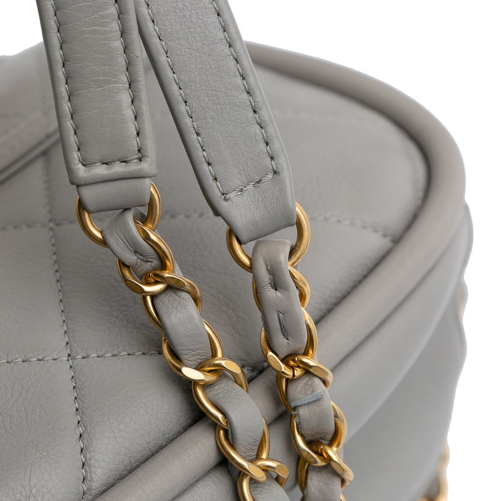 Chanel CC Quilted Lambskin Rounded Flap - Image 12