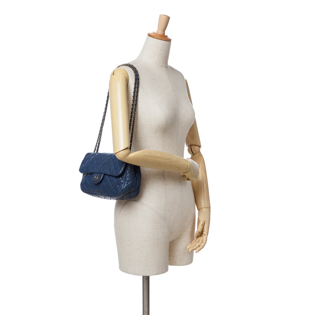 Chanel Small Quilted Lambskin Beaded Single Flap - Image 11