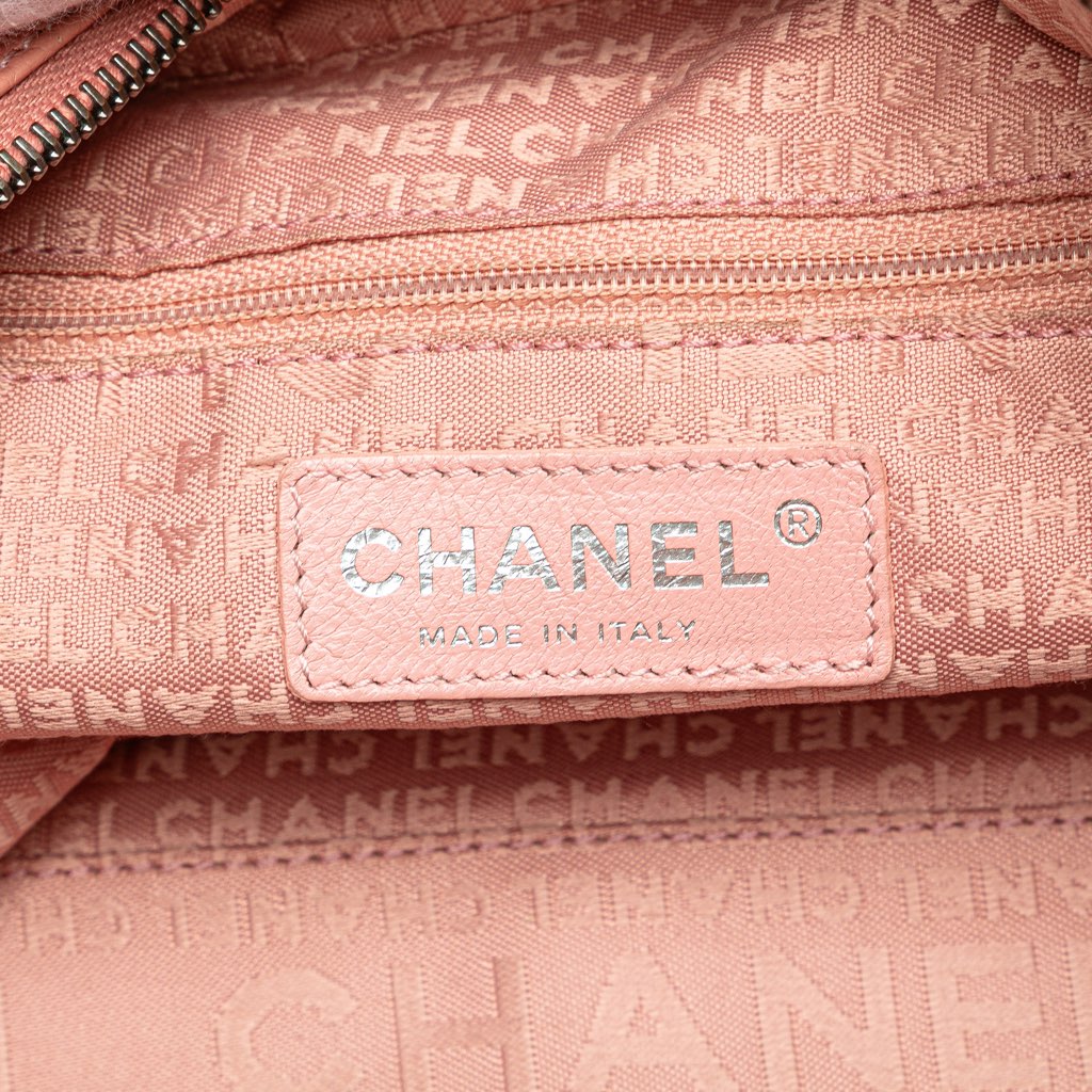 Chanel Small Choco Bar Caviar Shoulder Bag - Side view