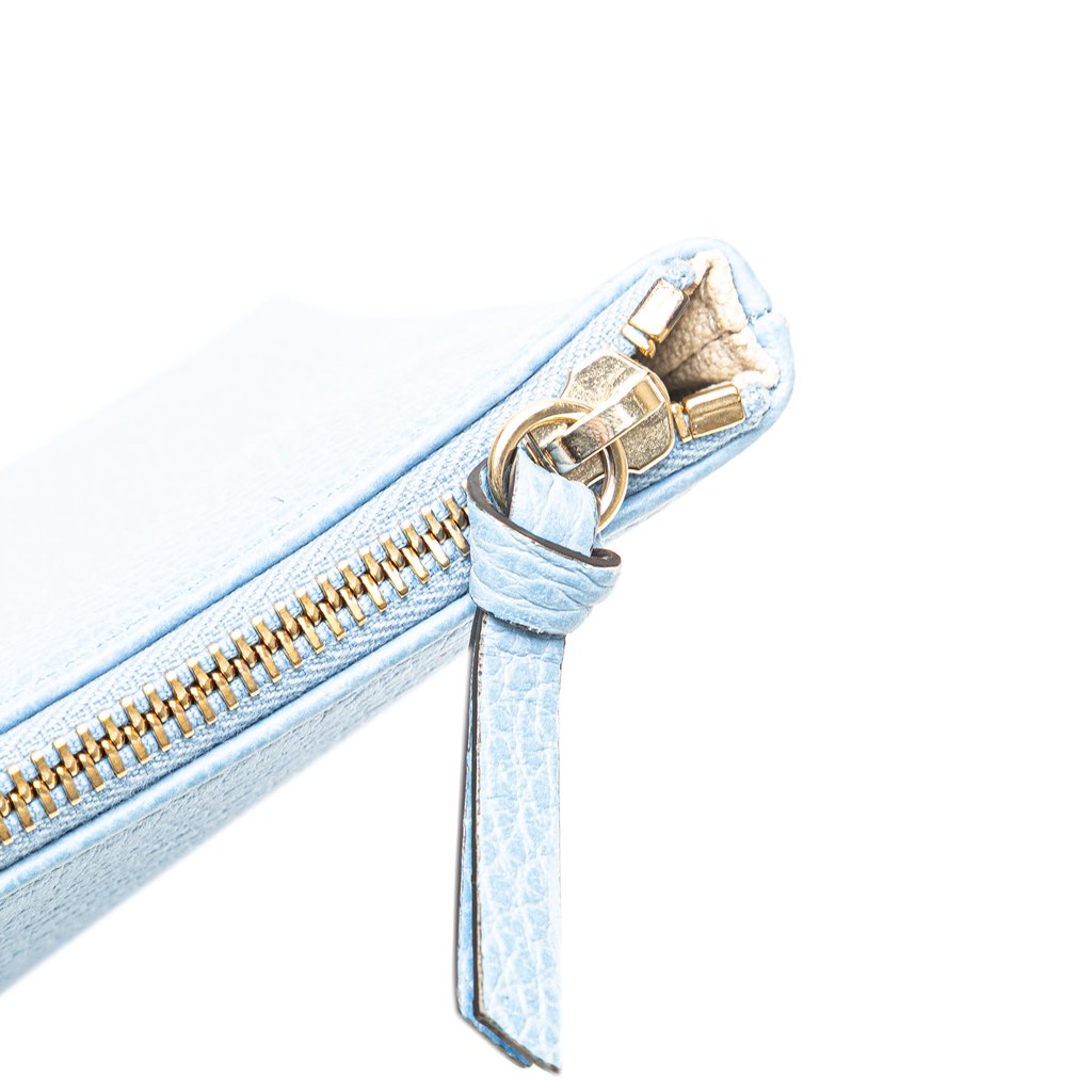 Gucci Large Dollar Calfskin Swing Pouch - Image 11