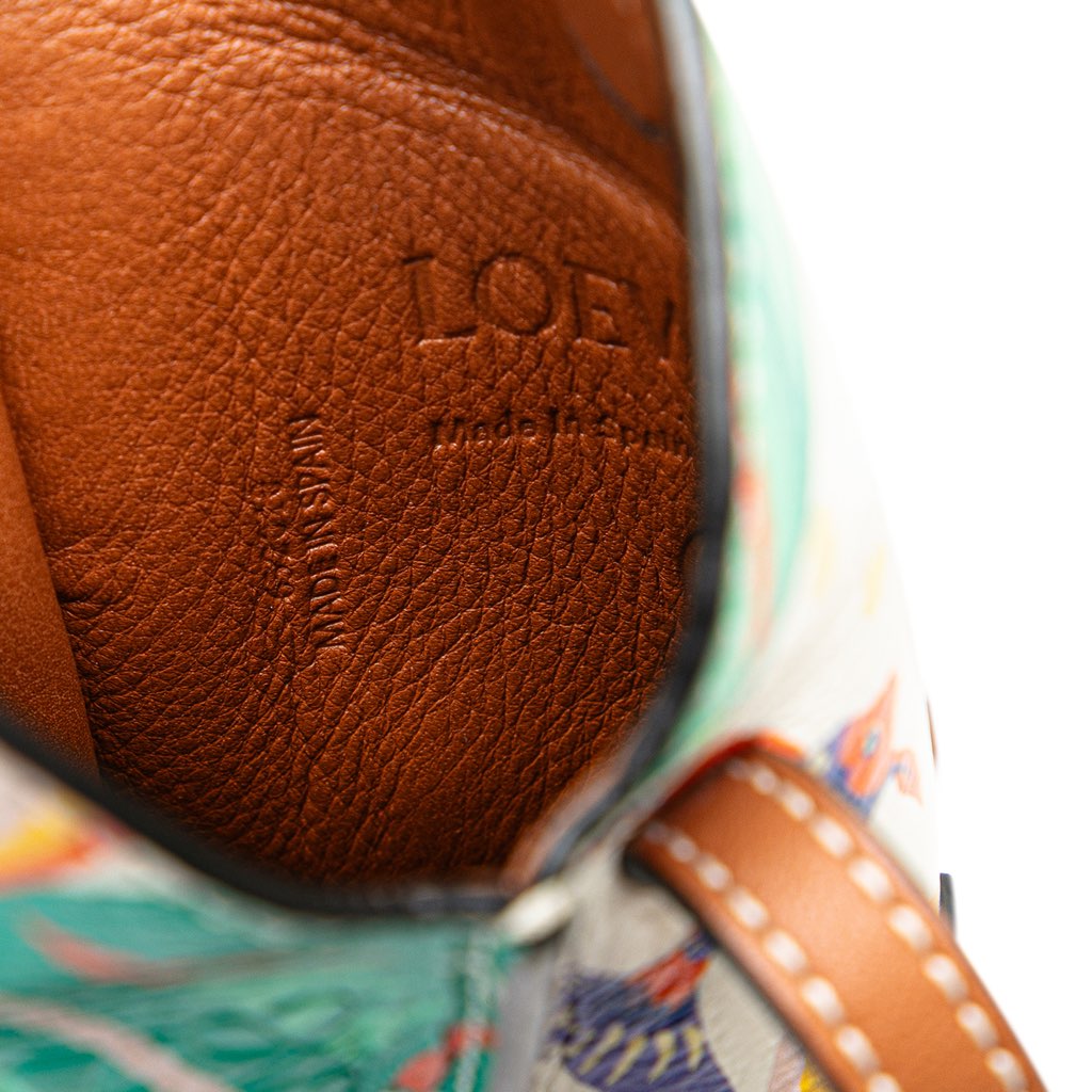 Loewe Paulas Ibiza Leather Waterlily Gate Pocket Crossbody - Detail 1