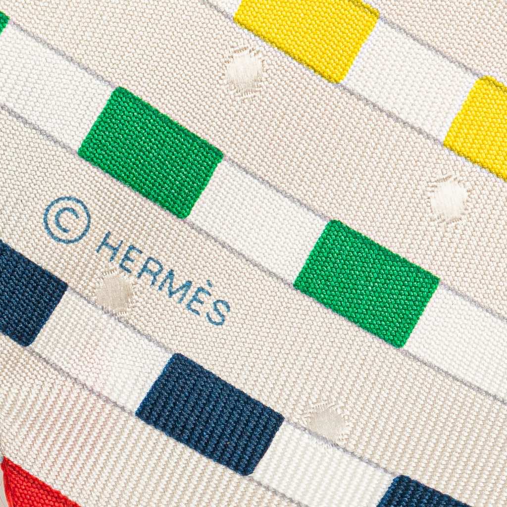 Hermès Bouclerie Moderne Plumetis Silk Twilly Scarf - 4