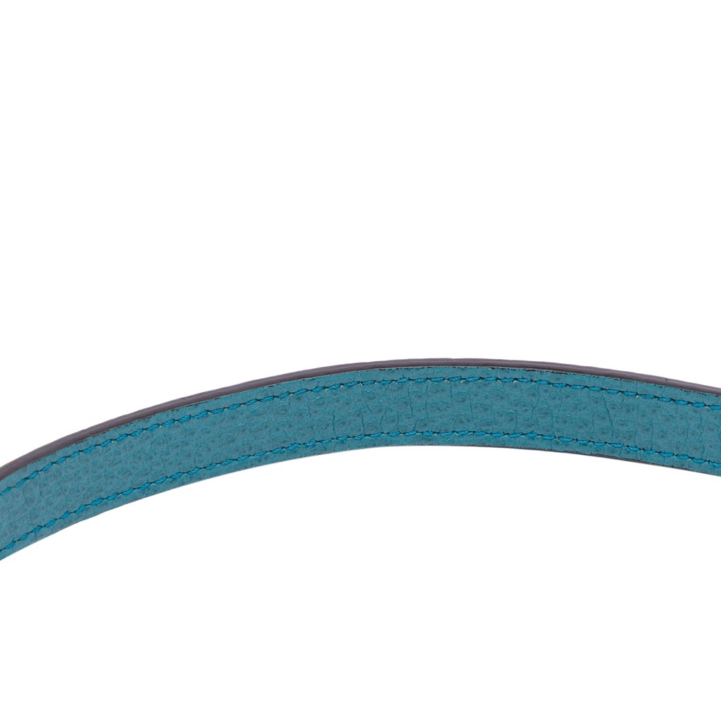 Gucci Medium Dollar Calfskin Interlocking G Crossbody - Image 11