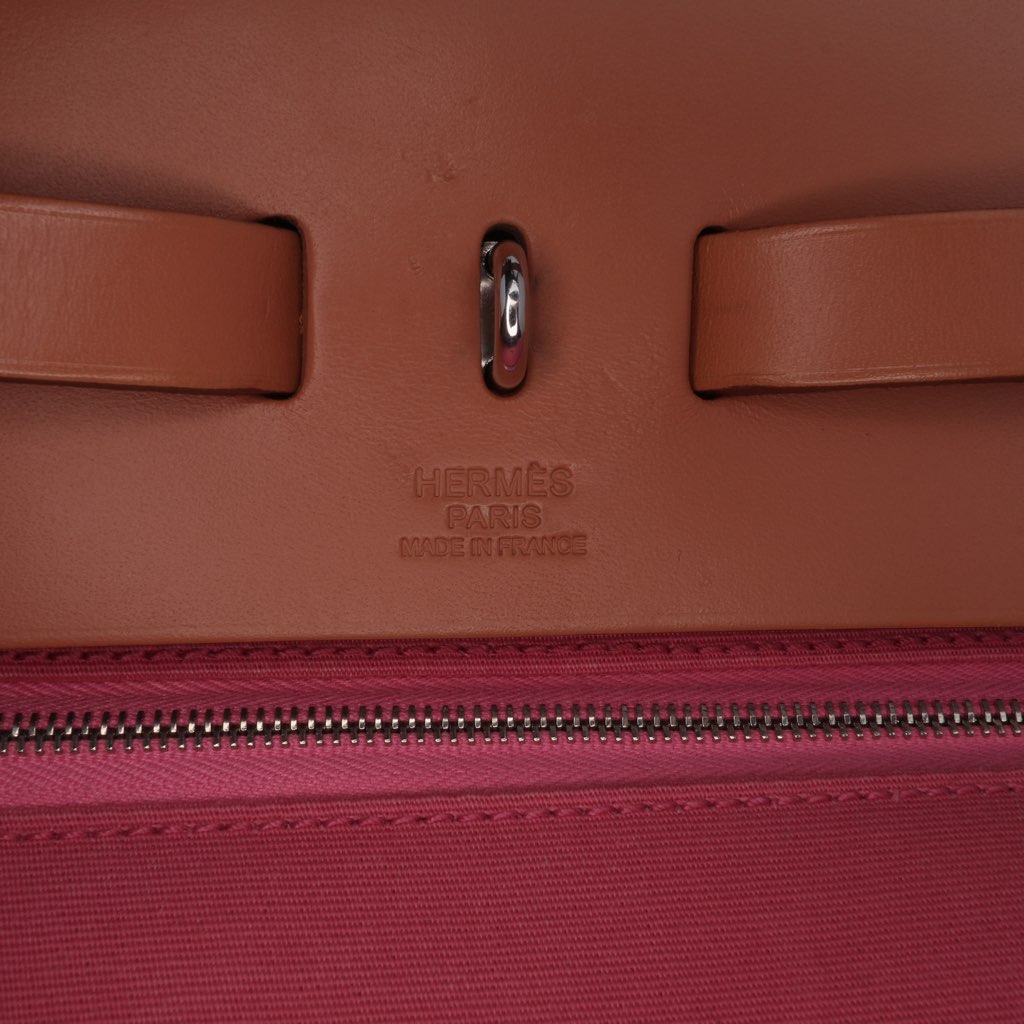 Hermès Toile Herbag Zip 39 - Side view