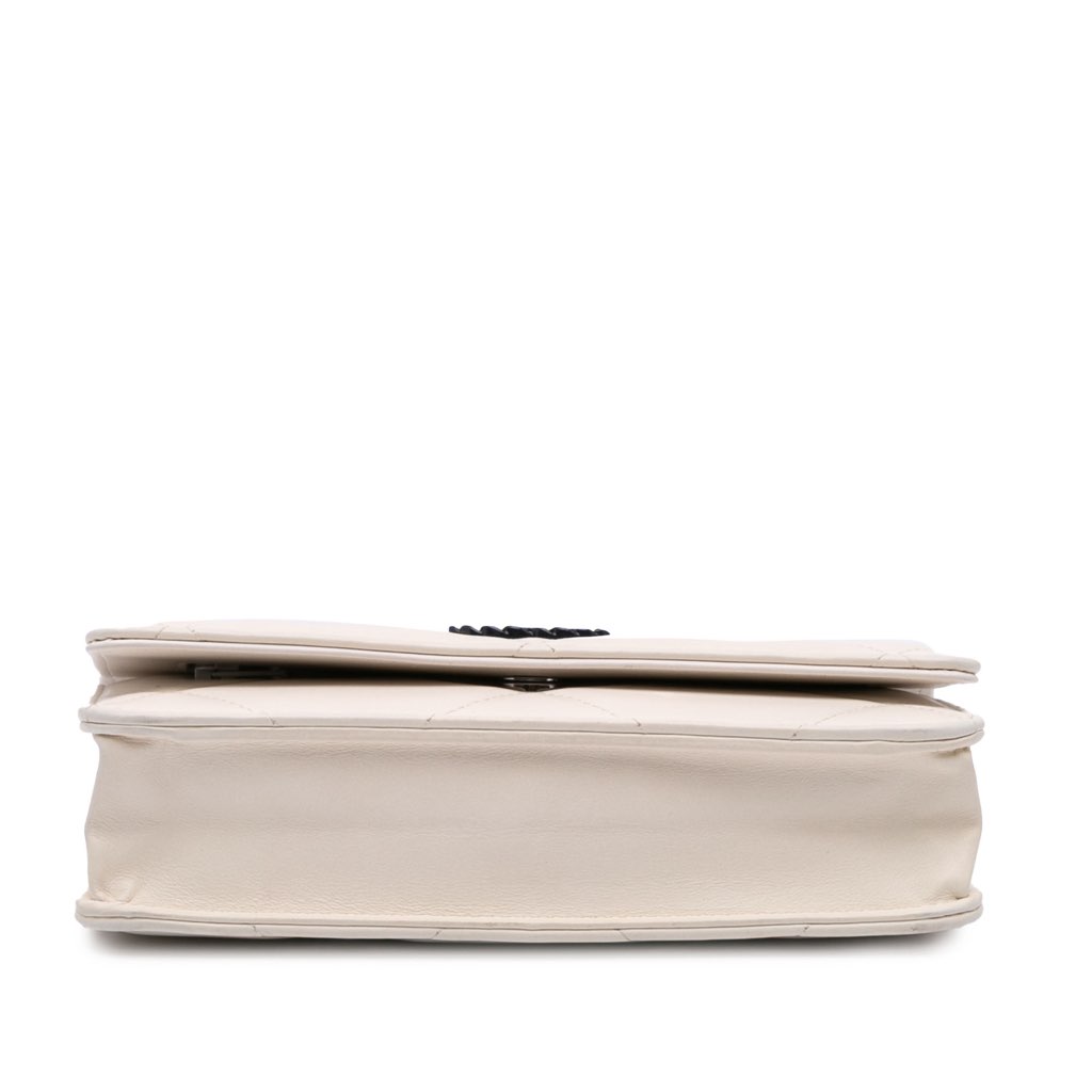 Chanel Quilted Lambskin 19 Wallet on Chain - 3