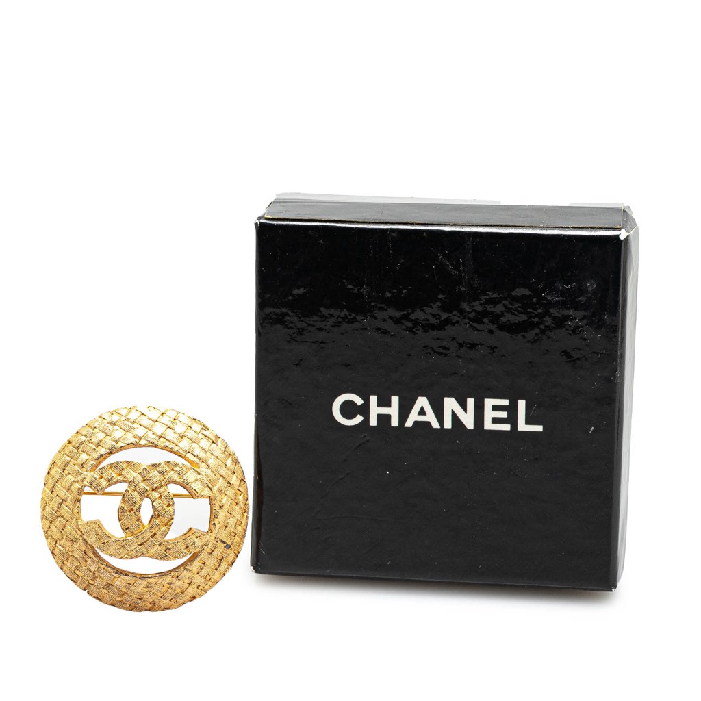 Chanel Gold Plated CC Round Woven Brooch - 5