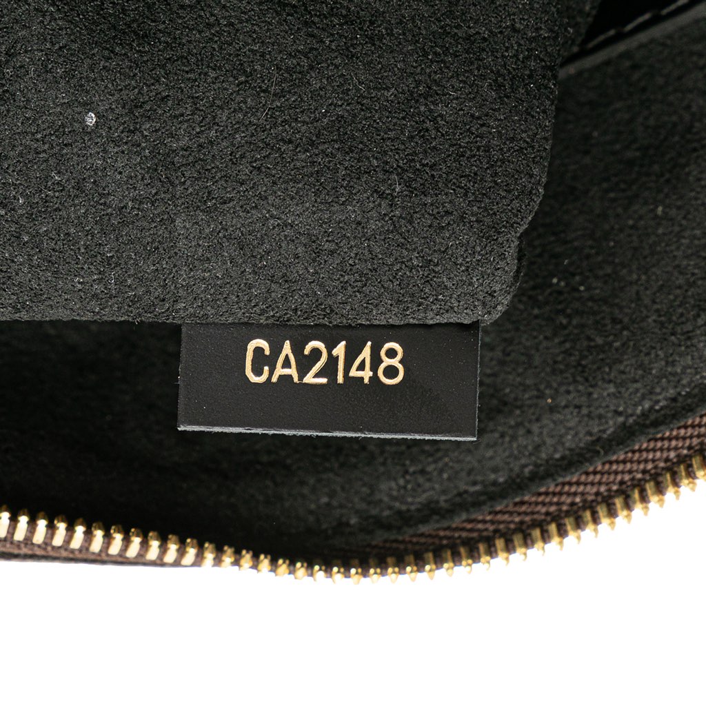 Louis Vuitton Monogram Patches City Pouch - Detail 1