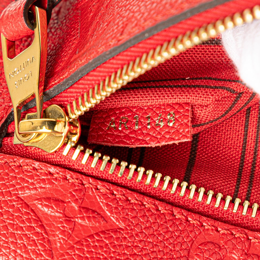 Louis Vuitton Monogram Empreinte Pochette Metis - Detail 1