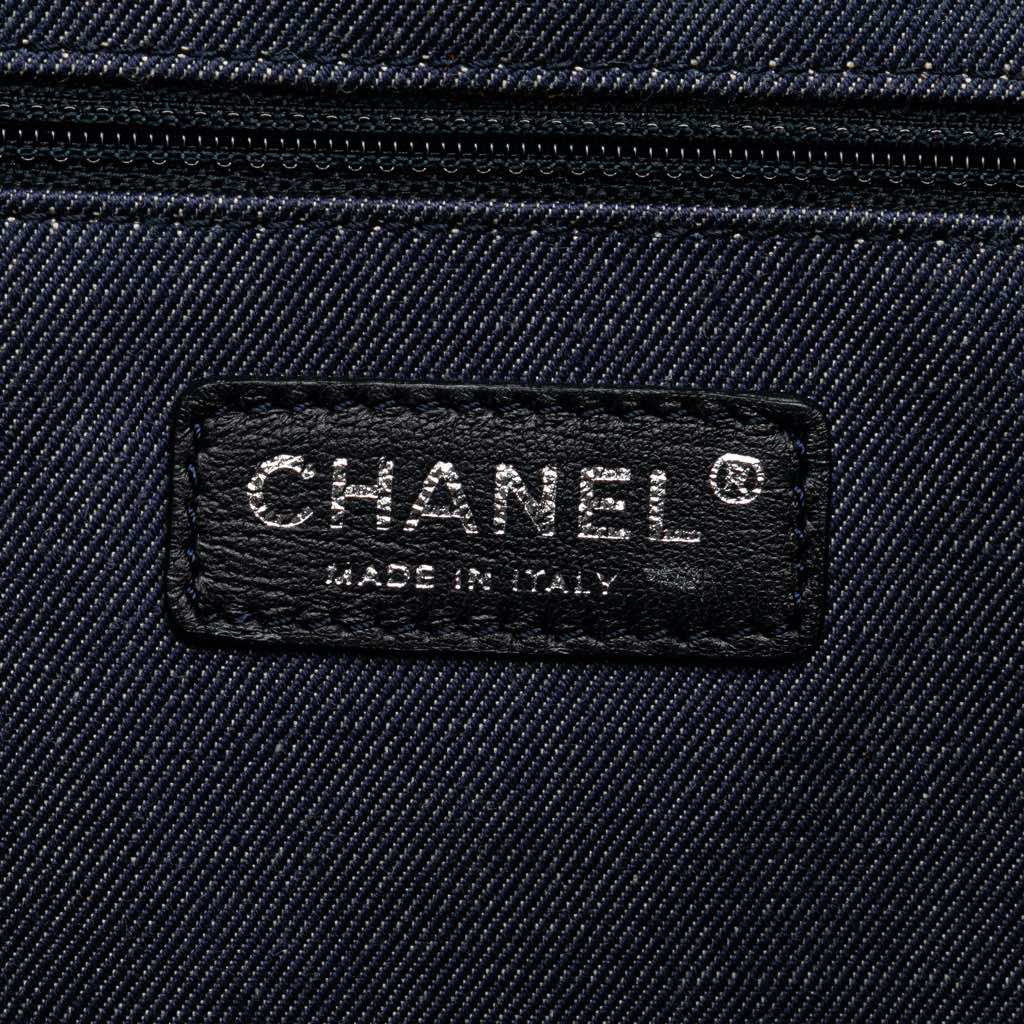 Chanel Paris Venice CC Canvas Mariniere Chain Tote - 5