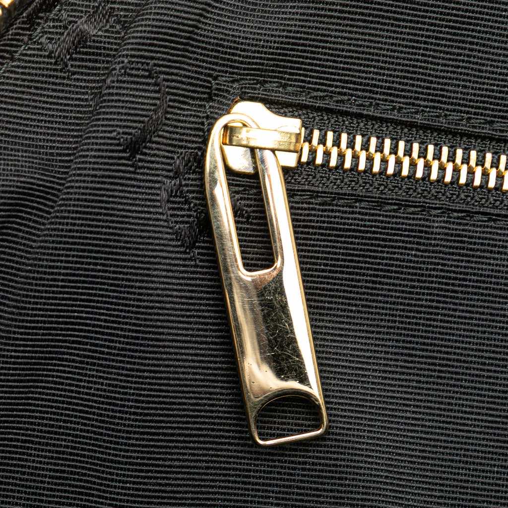 Burberry Large Grained Calfskin Heritage Orchard Bowling Bag - Image 10