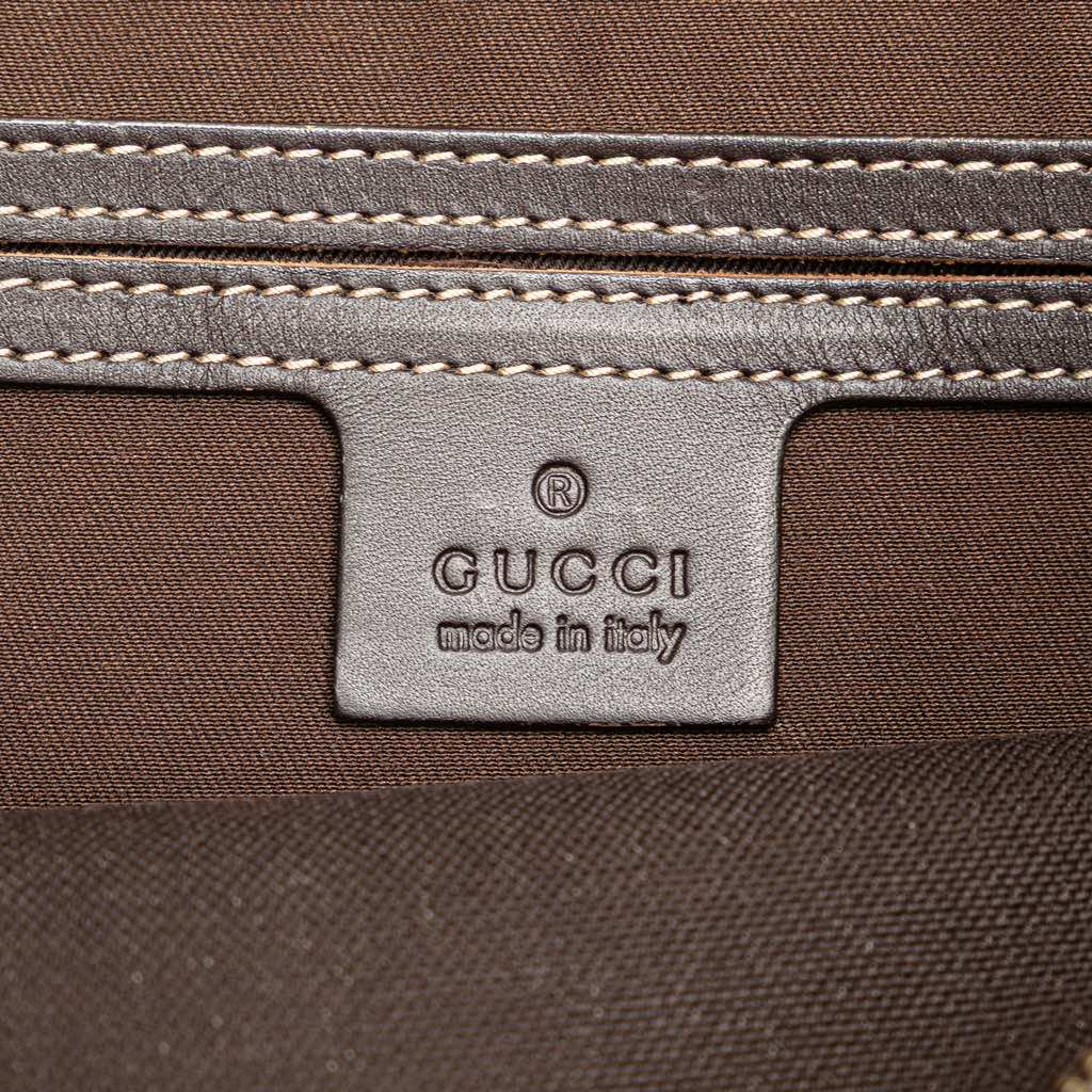 Gucci GG Supreme Crossbody - Side view