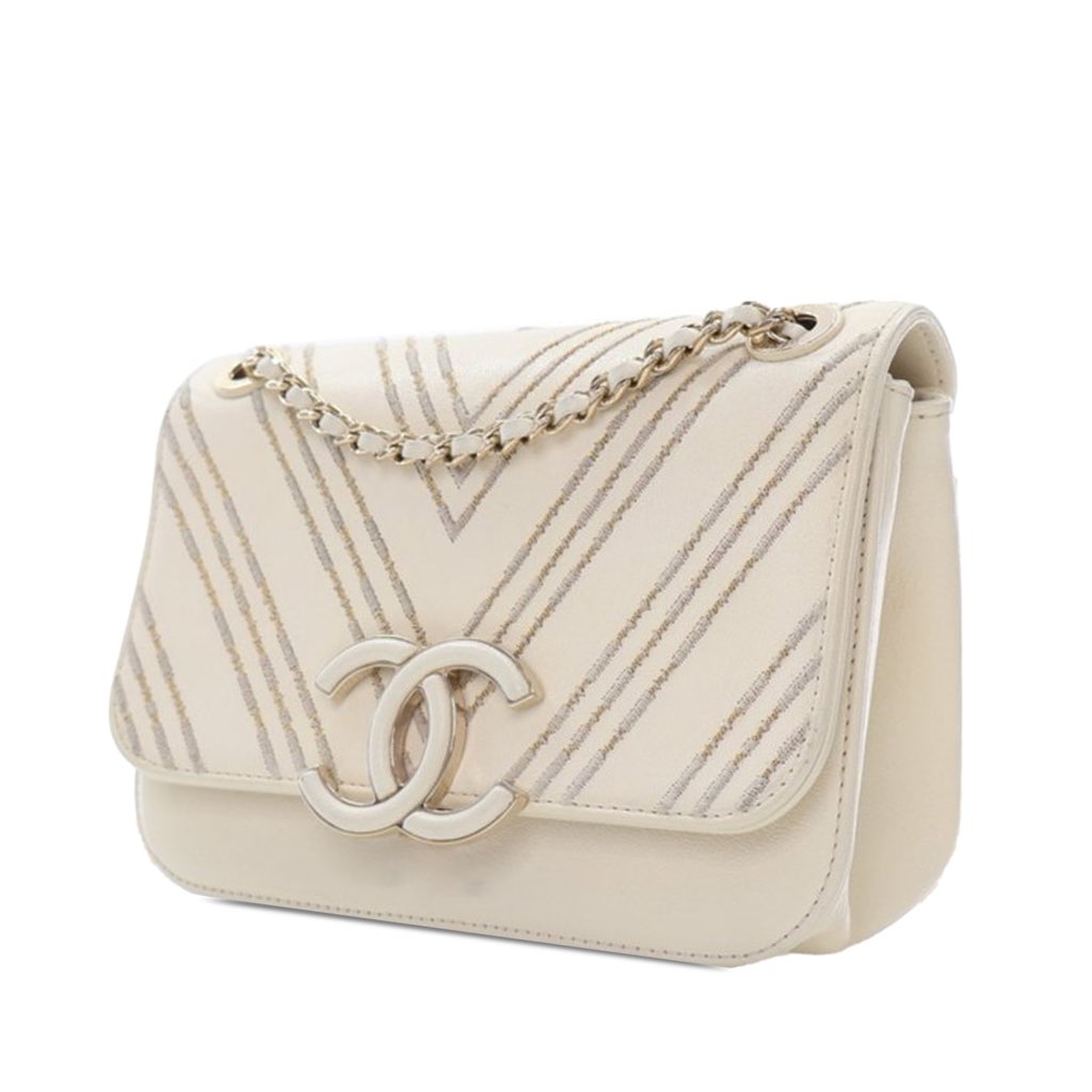 Chanel Small Chevron Sheepskin CC Subtle Flap - 3