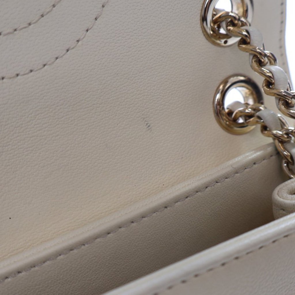 Chanel Small Chevron Sheepskin CC Subtle Flap - 5