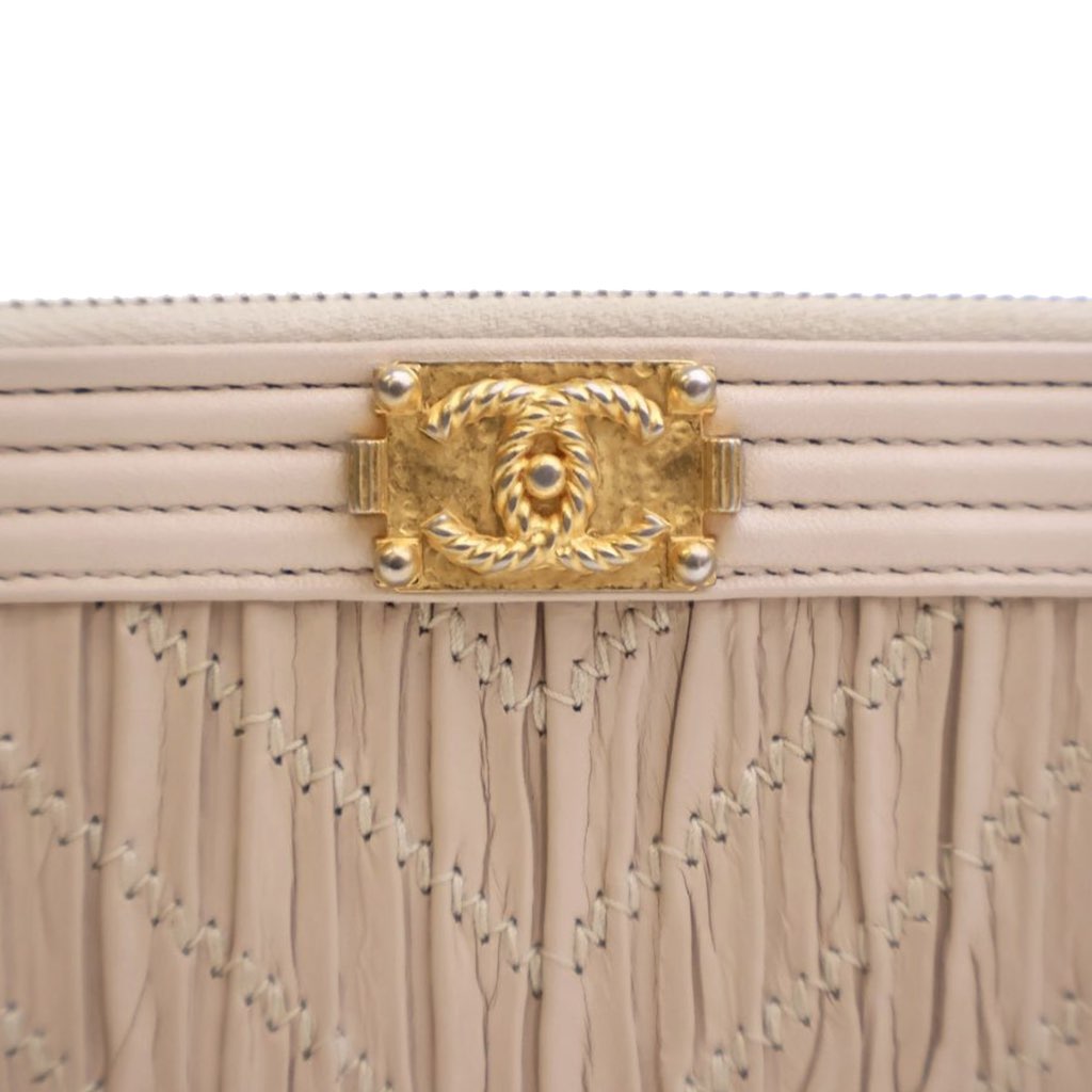 Chanel Small Chevron Crumpled Lambskin Boy Clutch With Chain - 5