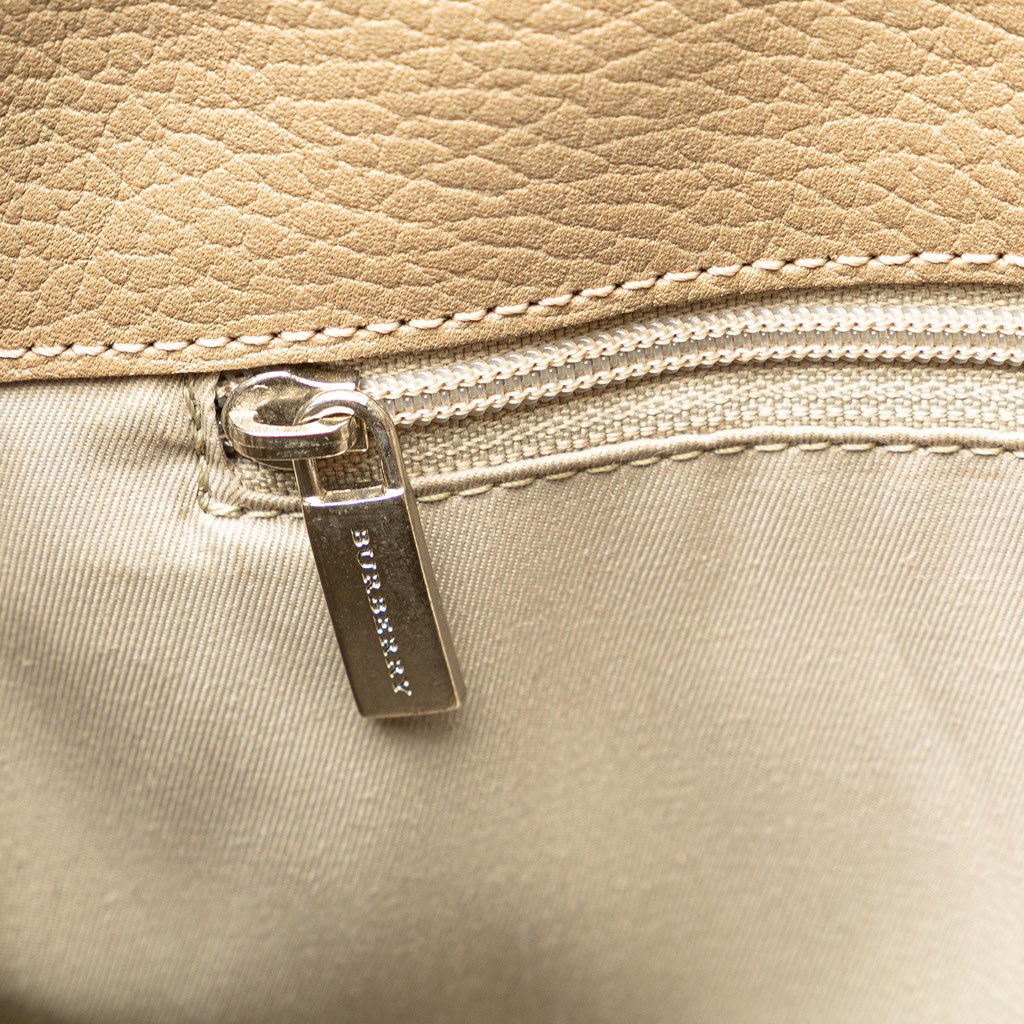 Burberry House Check Trimmed Grainy Calfskin Horn Toggle Tote - Side view