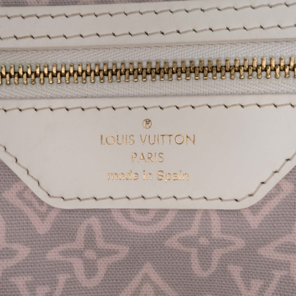 Louis Vuitton Monogram Tahitienne Cabas GM - 5
