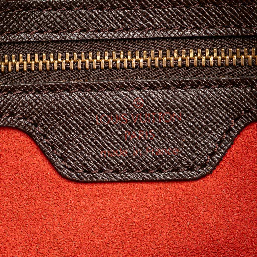 Louis Vuitton Damier Ebene Marais - Side view