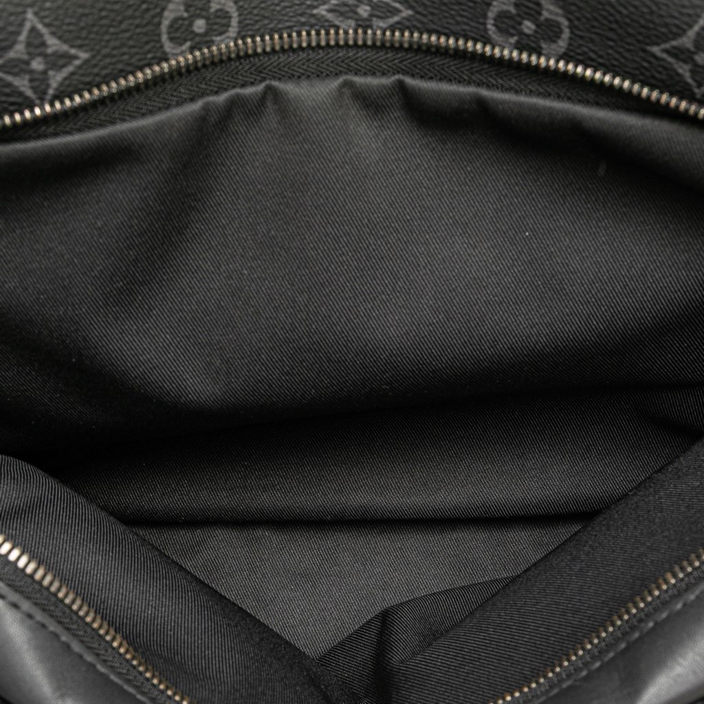 Louis Vuitton Monogram Eclipse Discovery - 4