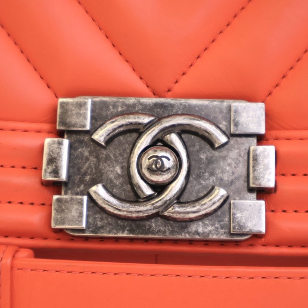 Chanel Old Medium Chevron Lambskin Boy Flap - 5