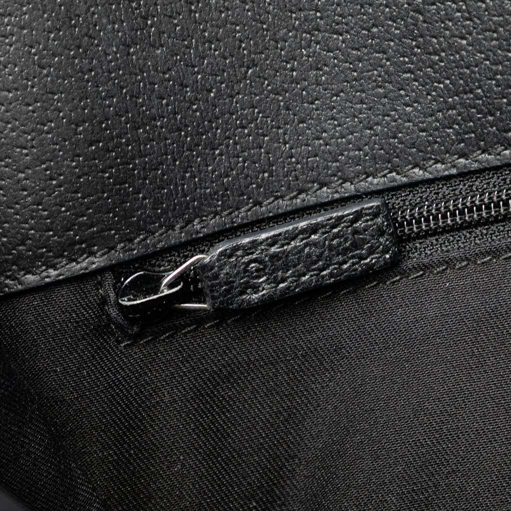 Gucci GG Canvas Eclipse Crossbody - Detail 2