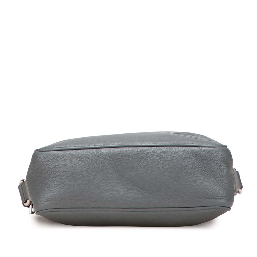 Gucci Medium Pebbled Calfskin Soho Messenger Bag - 3