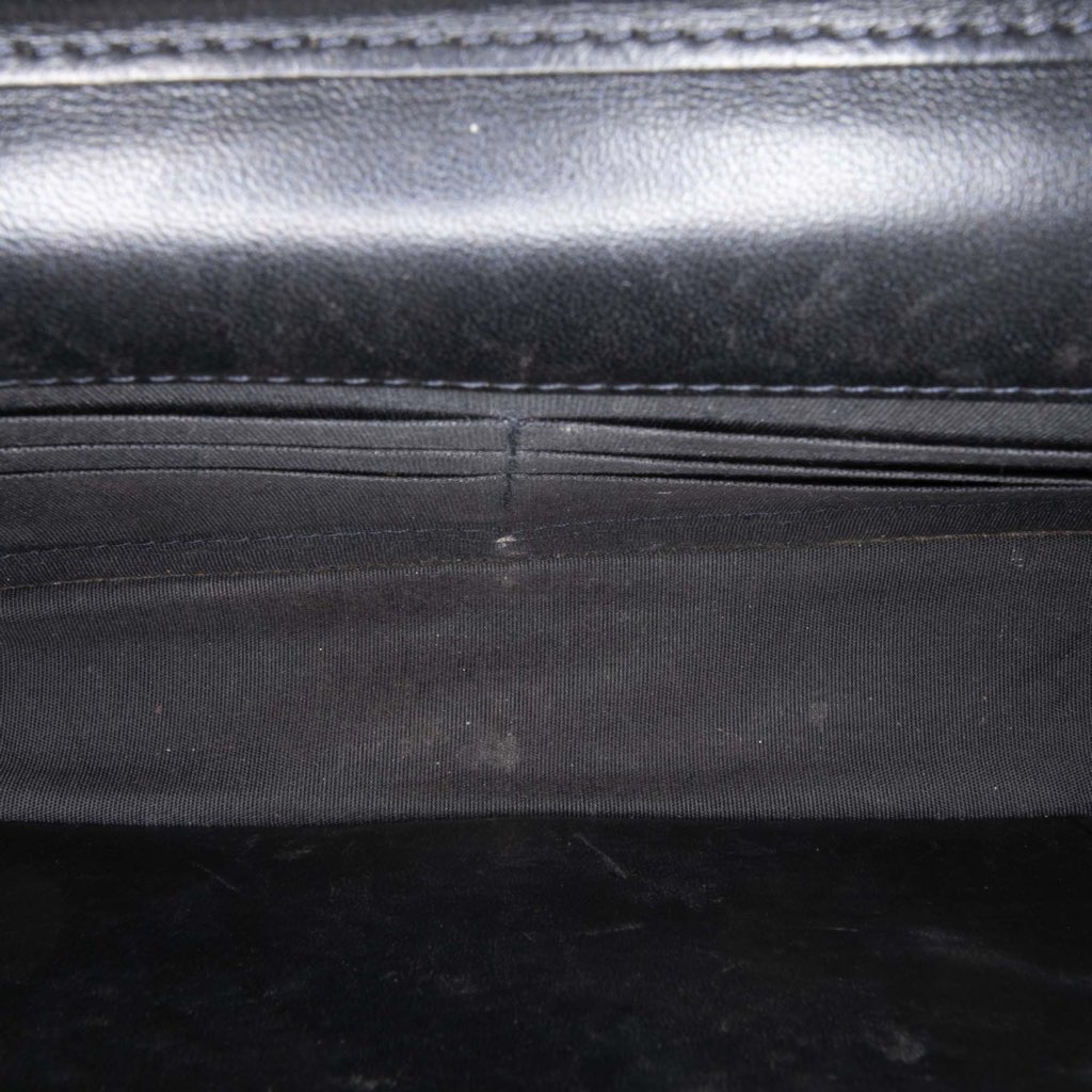 Chanel Chevron Lambskin Studded Wallet On Chain - 4