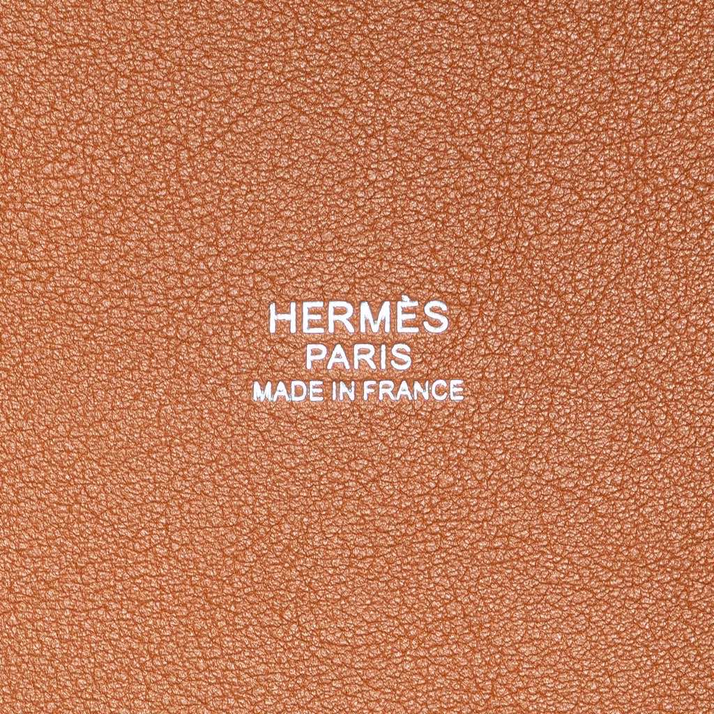 Hermès Feutre and Swift Picotin Lock 18 - Side view