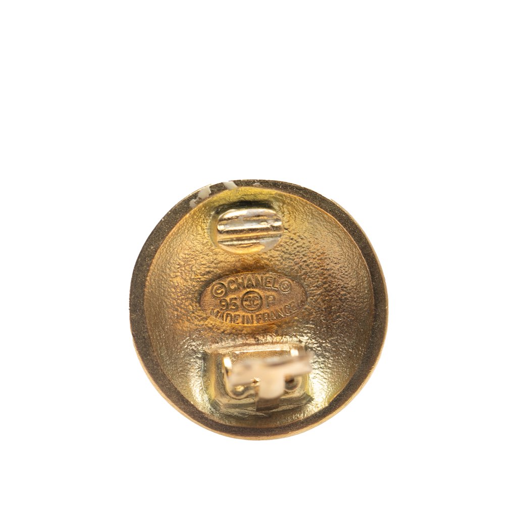 Chanel CC Gold Plated Round Clip on Earrings - Image 6