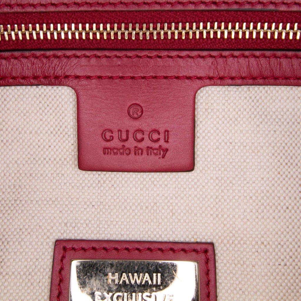 Gucci GG Canvas Heart Bit Satchel - Side view