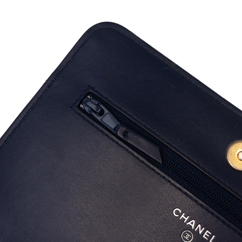 Chanel Quilted Aged Calfskin Gabrielle Wallet On Chain - Detail 2