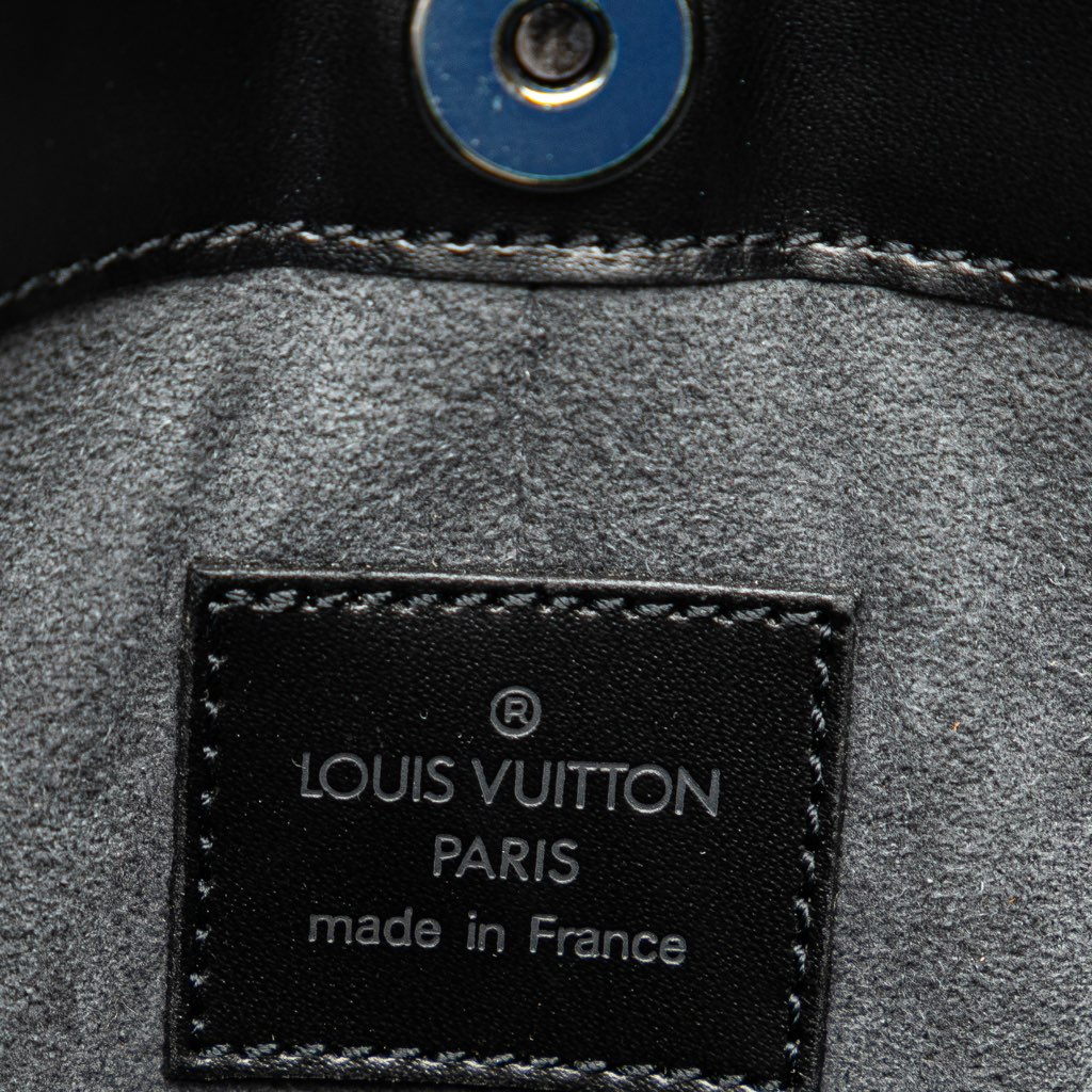 Louis Vuitton Epi Demi Lune Pochette - Side view