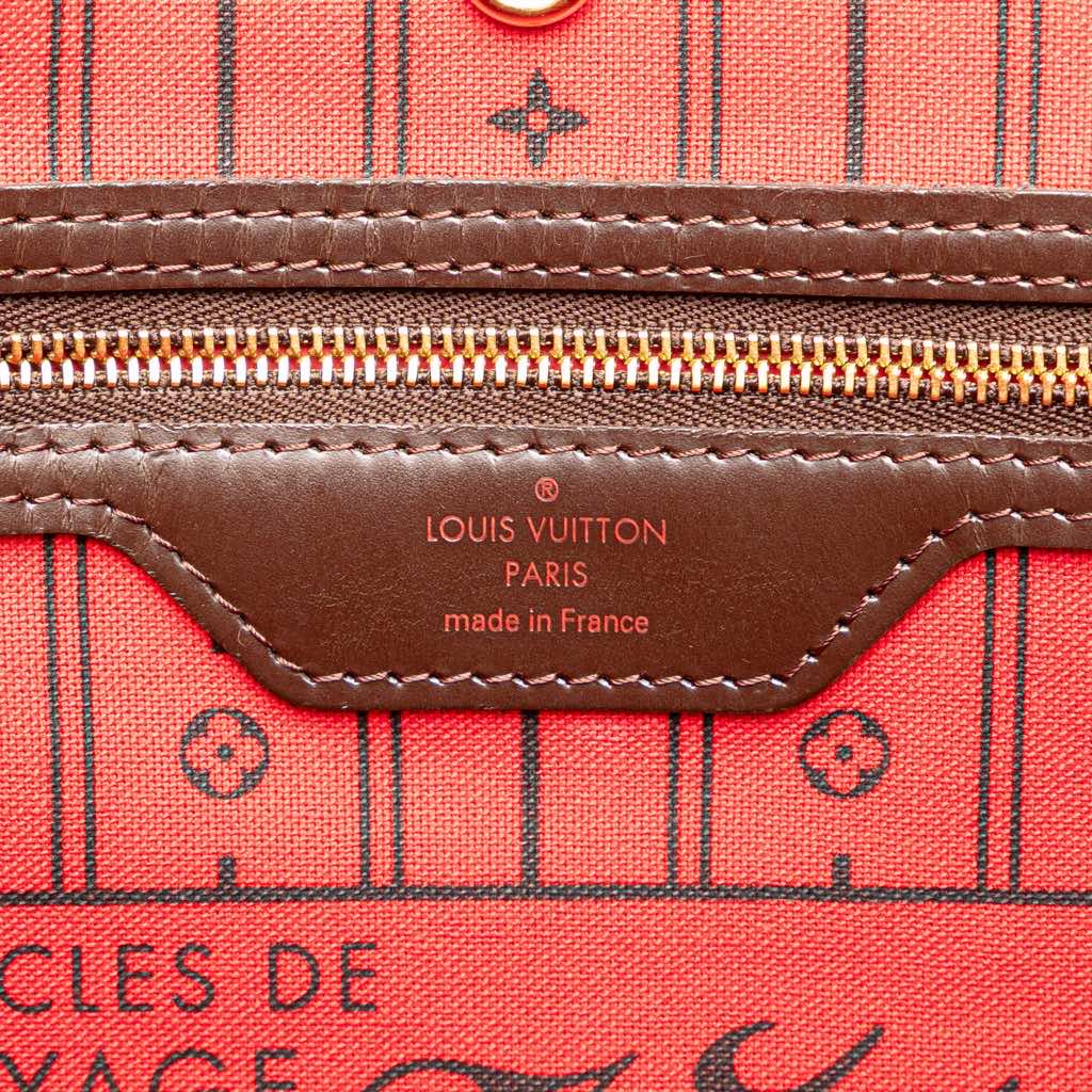 Louis Vuitton Damier Ebene Neverfull MM - Side view