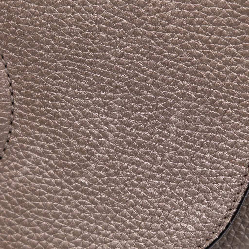 Gucci Medium Metallic Leather Soho Chain Flap Crossbody - Image 12