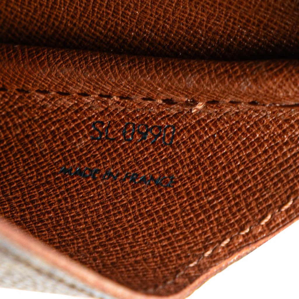 Louis Vuitton Monogram Cartouchiere MM - Detail 1