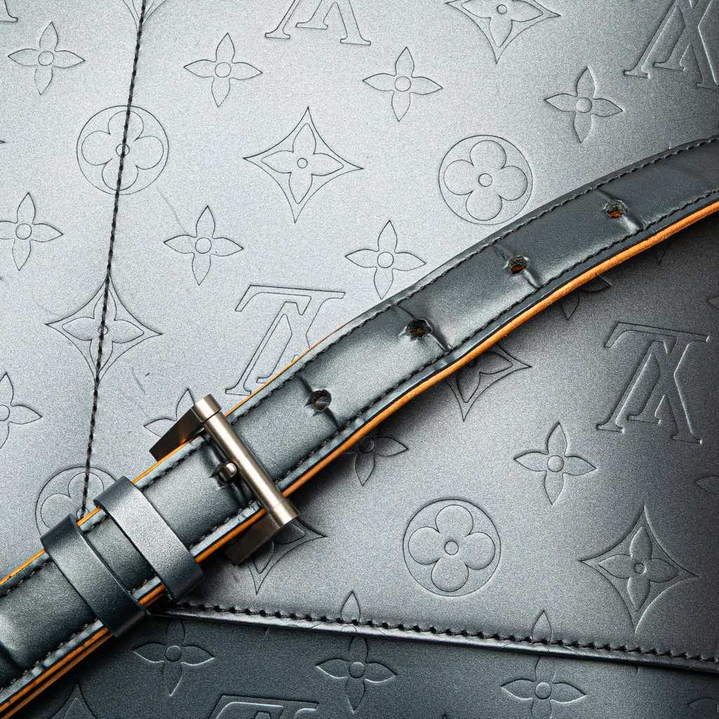 Louis Vuitton Monogram Mat Sutter - Image 10
