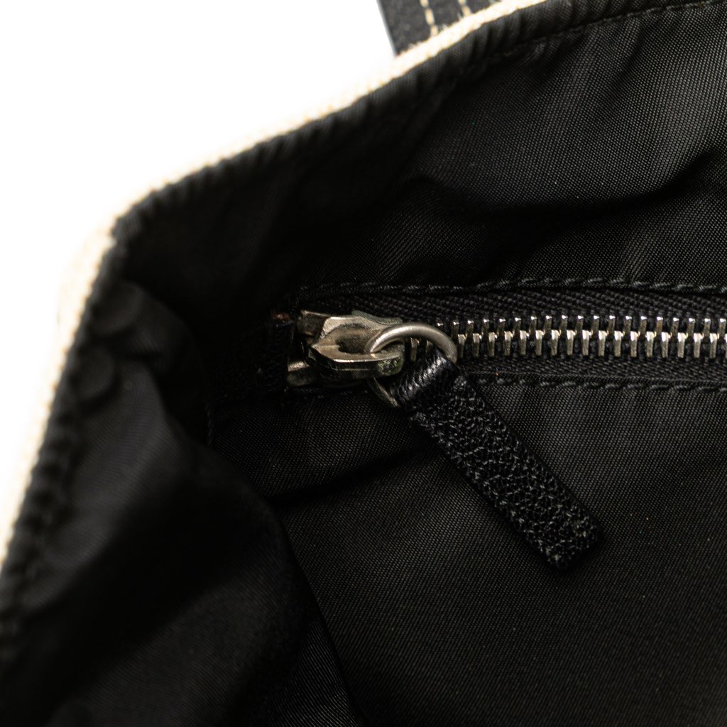 Prada Vitello Trimmed Canvas Canapa Tote - Detail 2