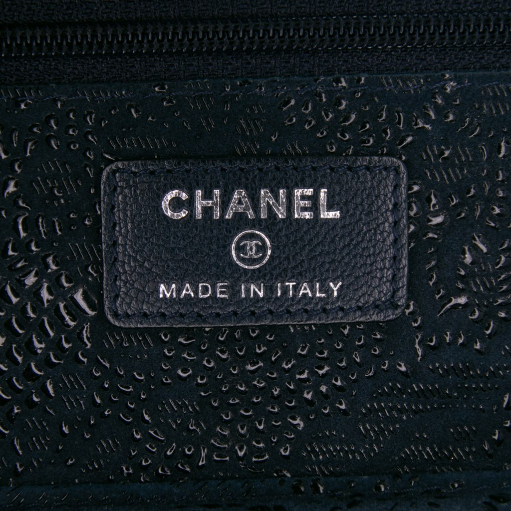 Chanel Lace Overlay Goatskin Wallet On Chain - 5