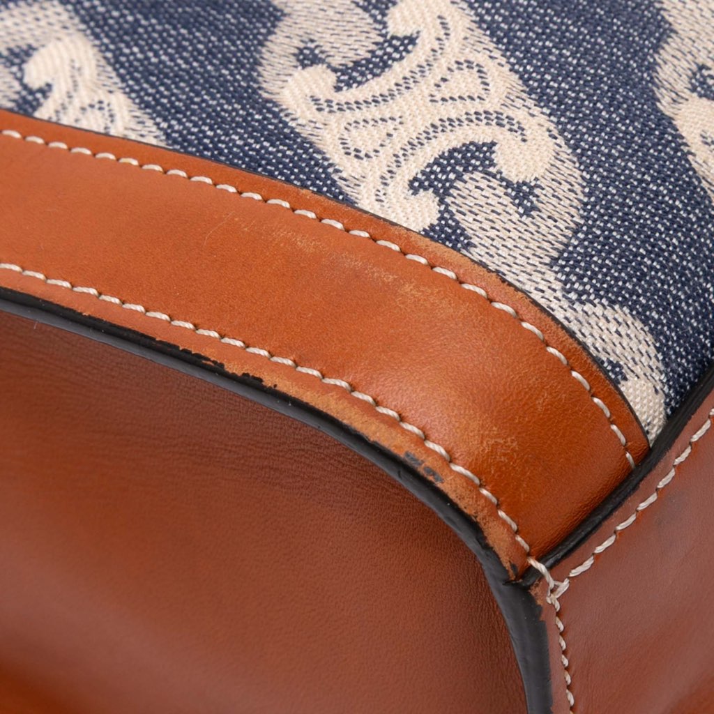 Celine Small Triomphe Canvas Maillon Vertical Cabas Satchel - Detail 2