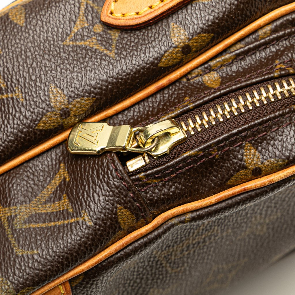 Louis Vuitton Monogram Amazone - Image 10