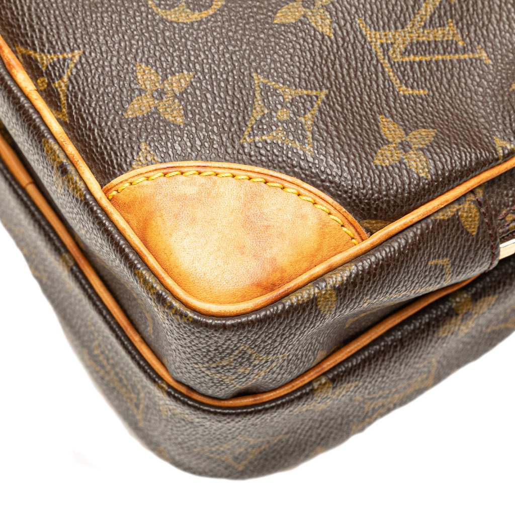 Louis Vuitton Monogram Amazone - Image 12