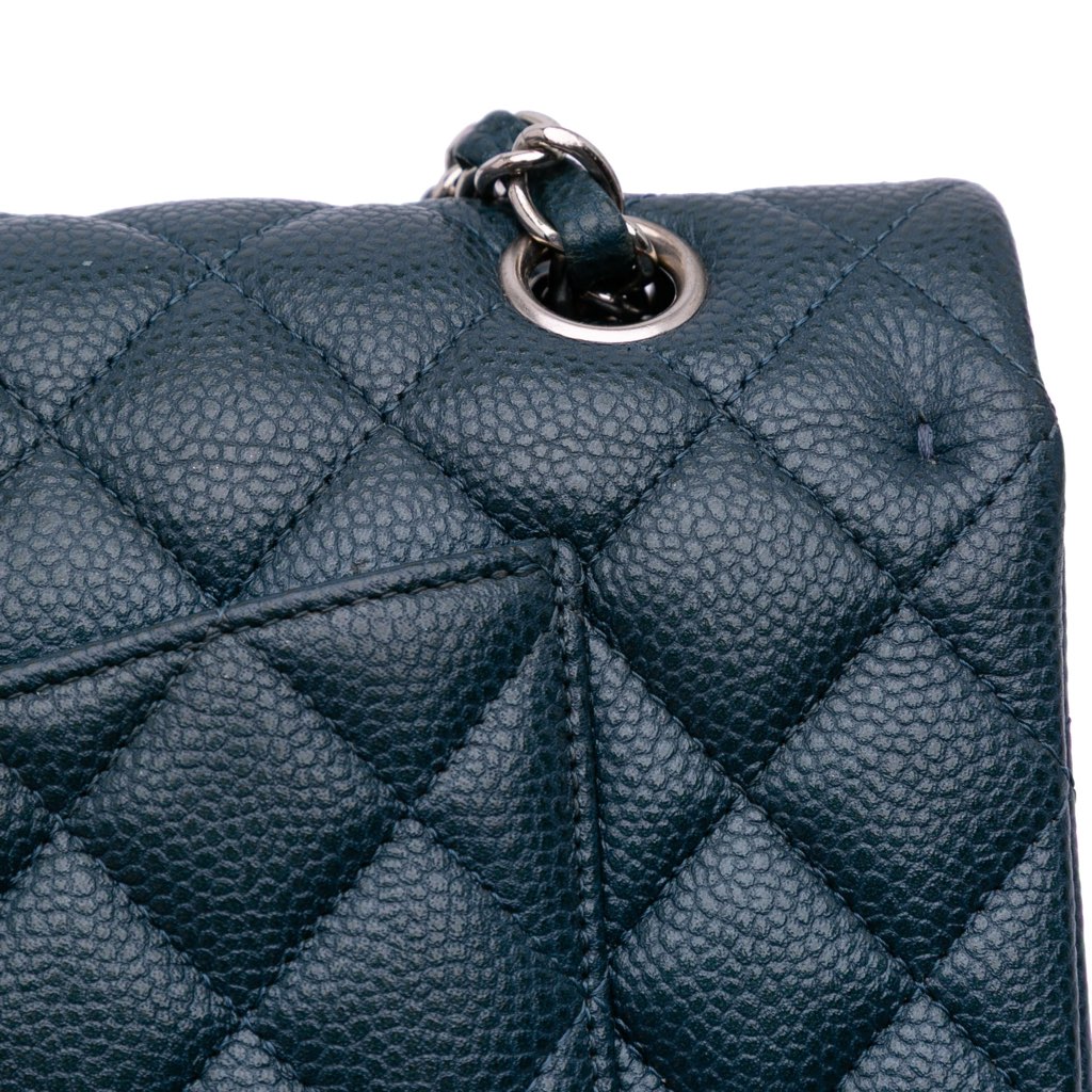 Chanel Medium Classic Caviar Double Flap - Image 13